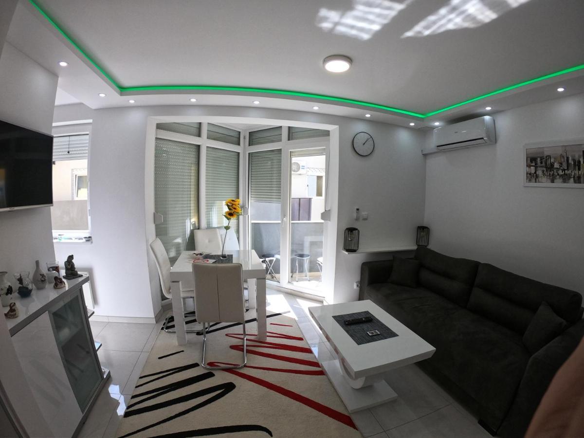 Apartmani K&V Veliko Gradište Esterno foto