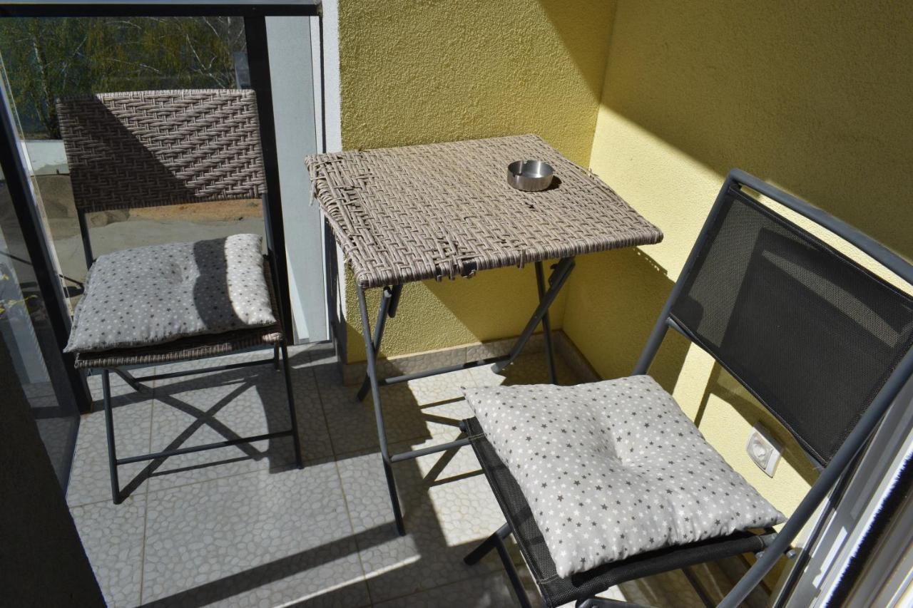 Apartmani K&V Veliko Gradište Esterno foto
